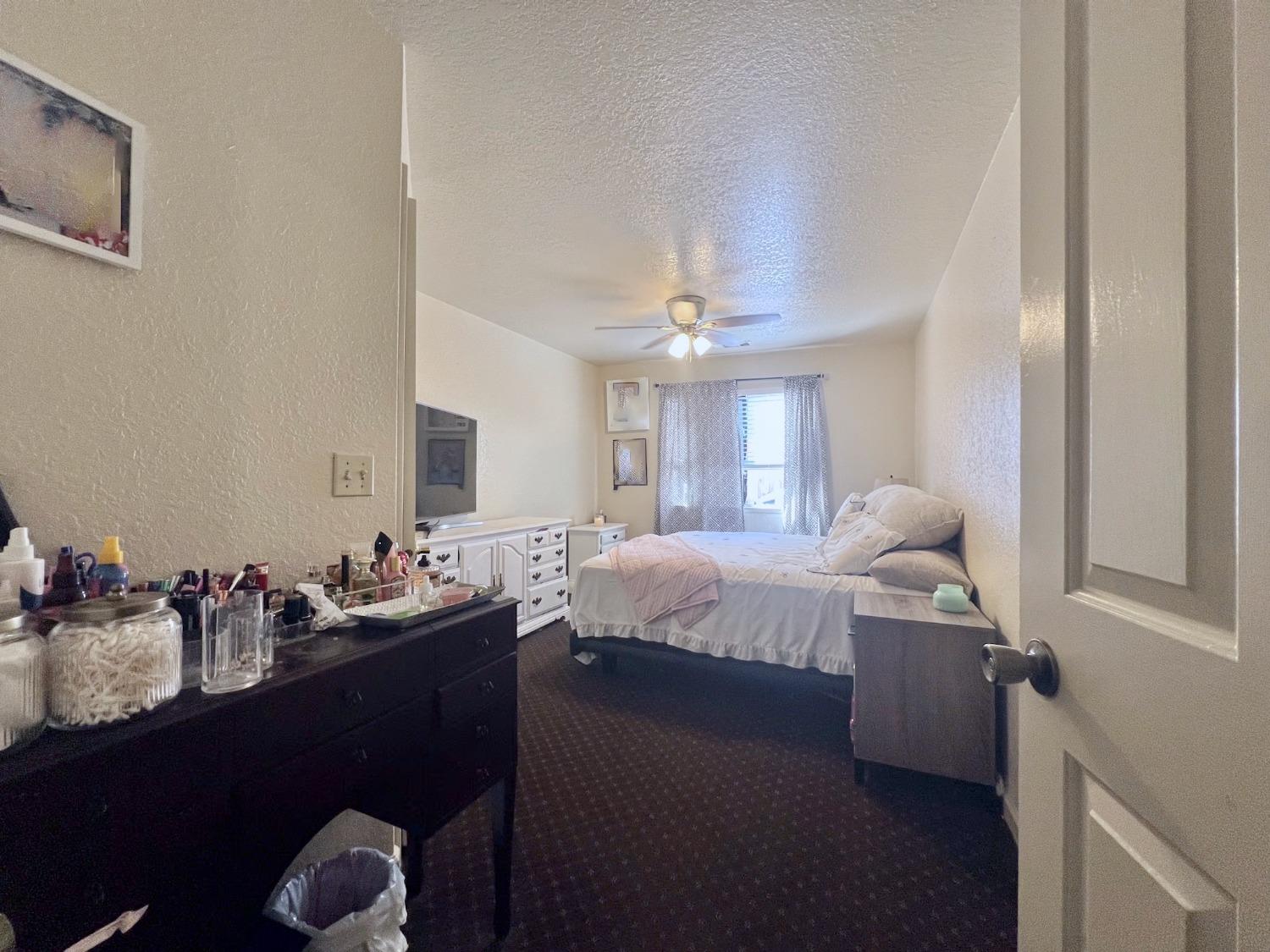 3116 Larrynell Dr, Ceres, CA 95307