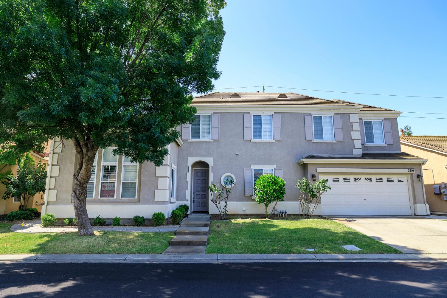 3216 Allan Adale Dr, Modesto, CA 95355