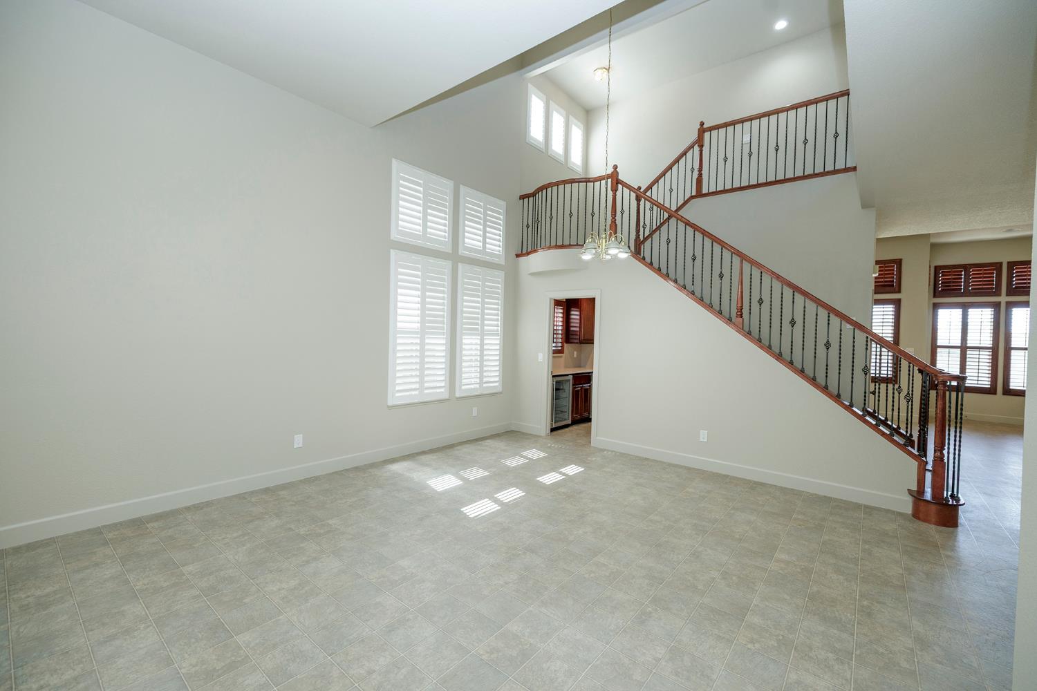 3216 Allan Adale Dr, Modesto, CA 95355