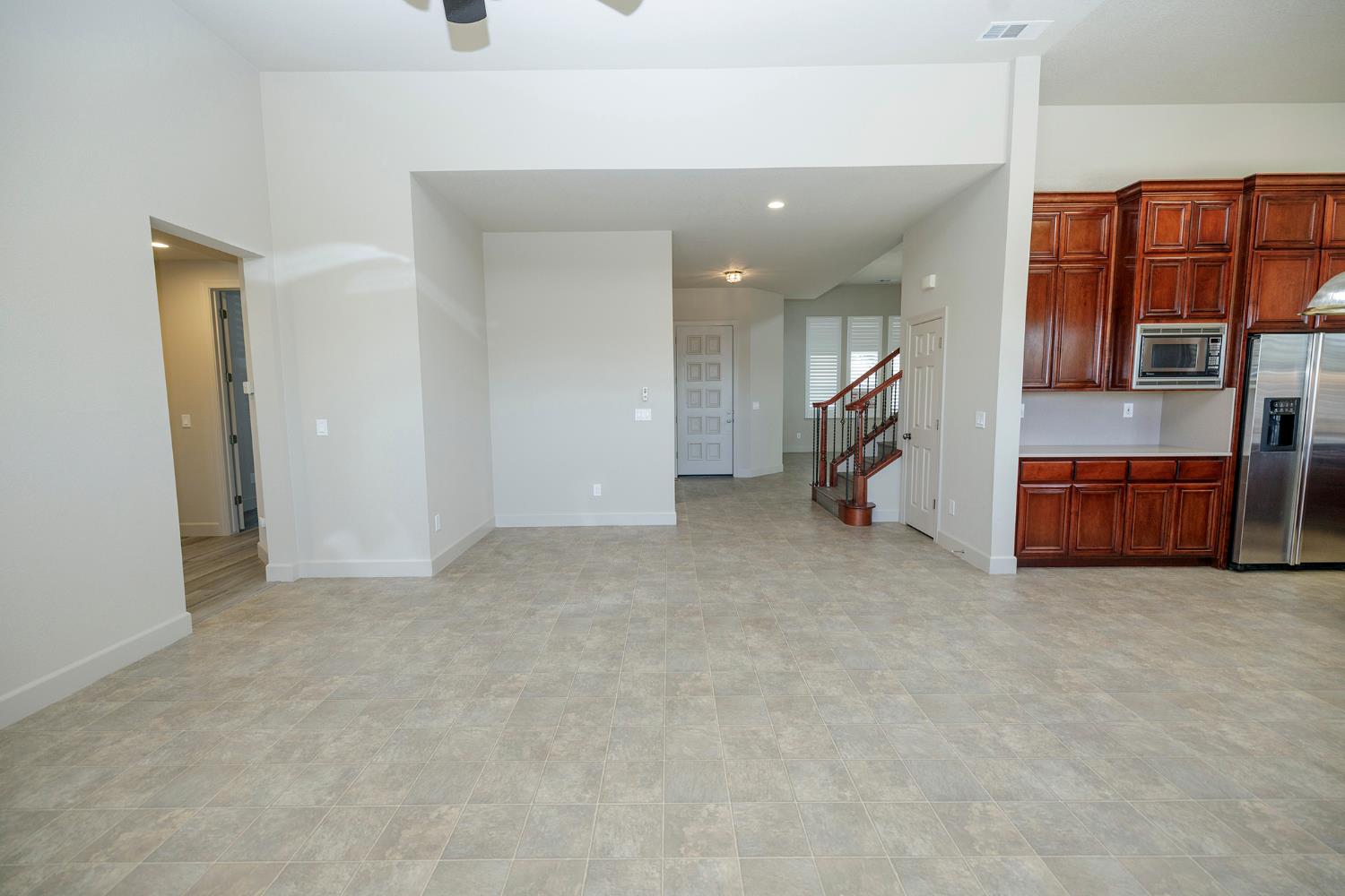 3216 Allan Adale Dr, Modesto, CA 95355