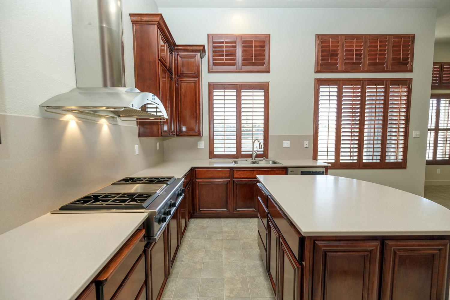 3216 Allan Adale Dr, Modesto, CA 95355