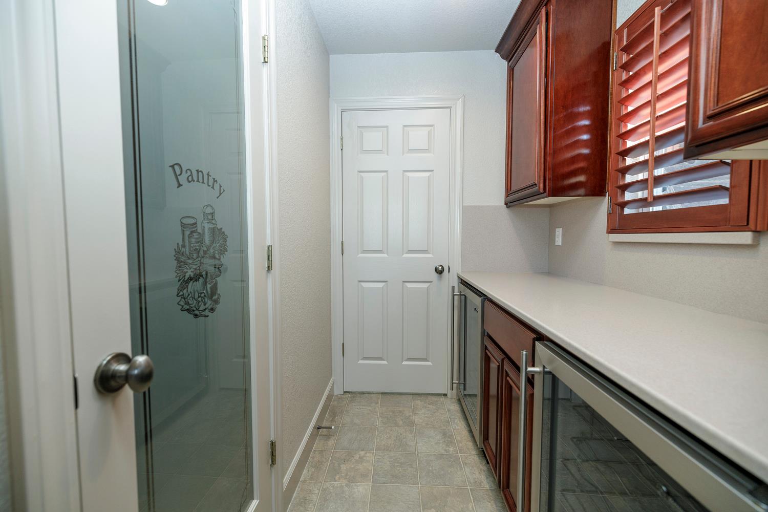 3216 Allan Adale Dr, Modesto, CA 95355