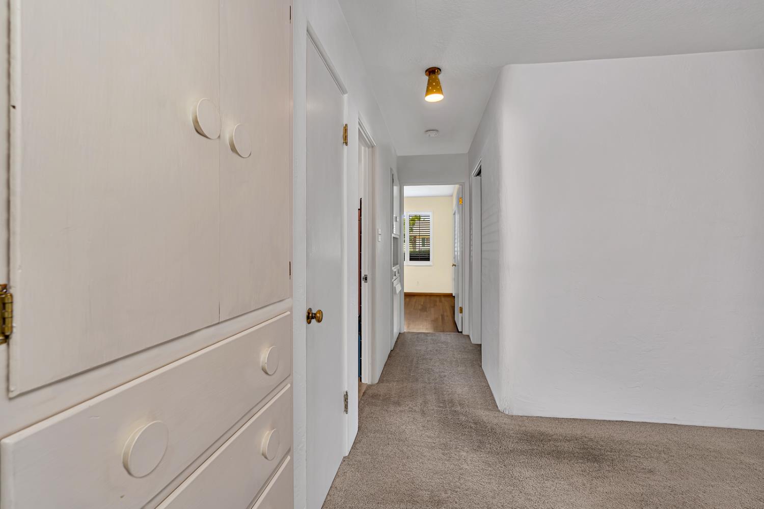 1502 Paradise Lane, Los Banos, CA 93635