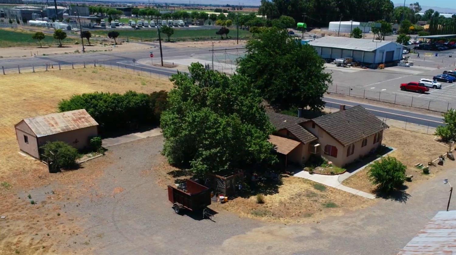 140 Swanson Rd, Manteca, CA 95337