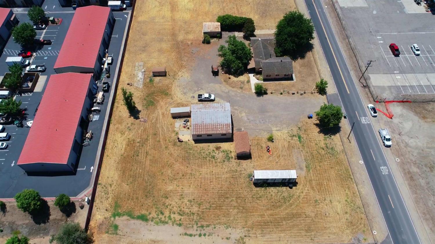 140 Swanson Rd, Manteca, CA 95337