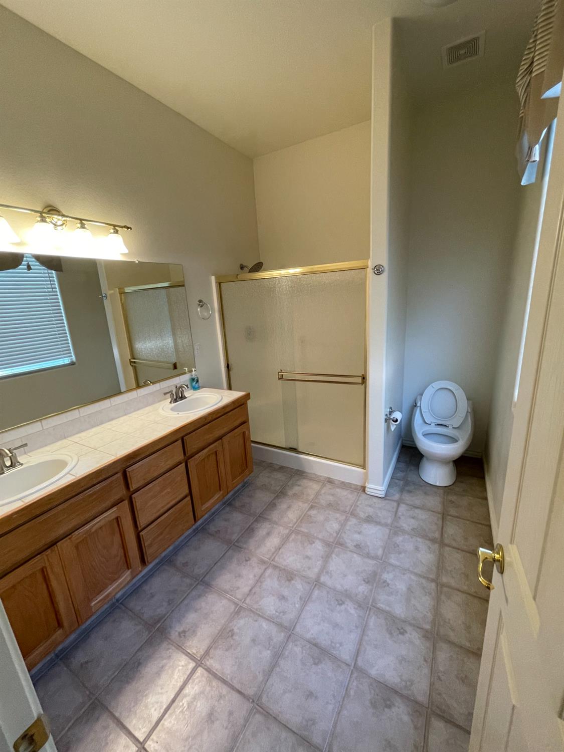 3500 Paseo Verde Ave, Merced, CA 95348