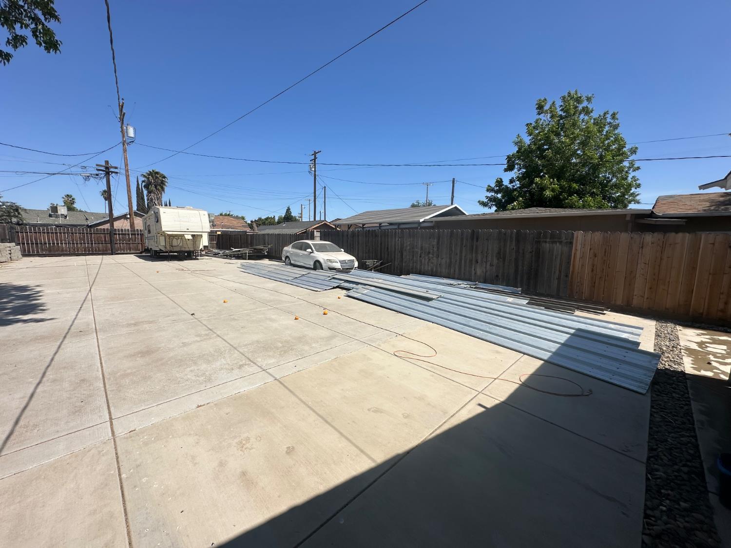 1826 Seattle St, Modesto, CA 95358