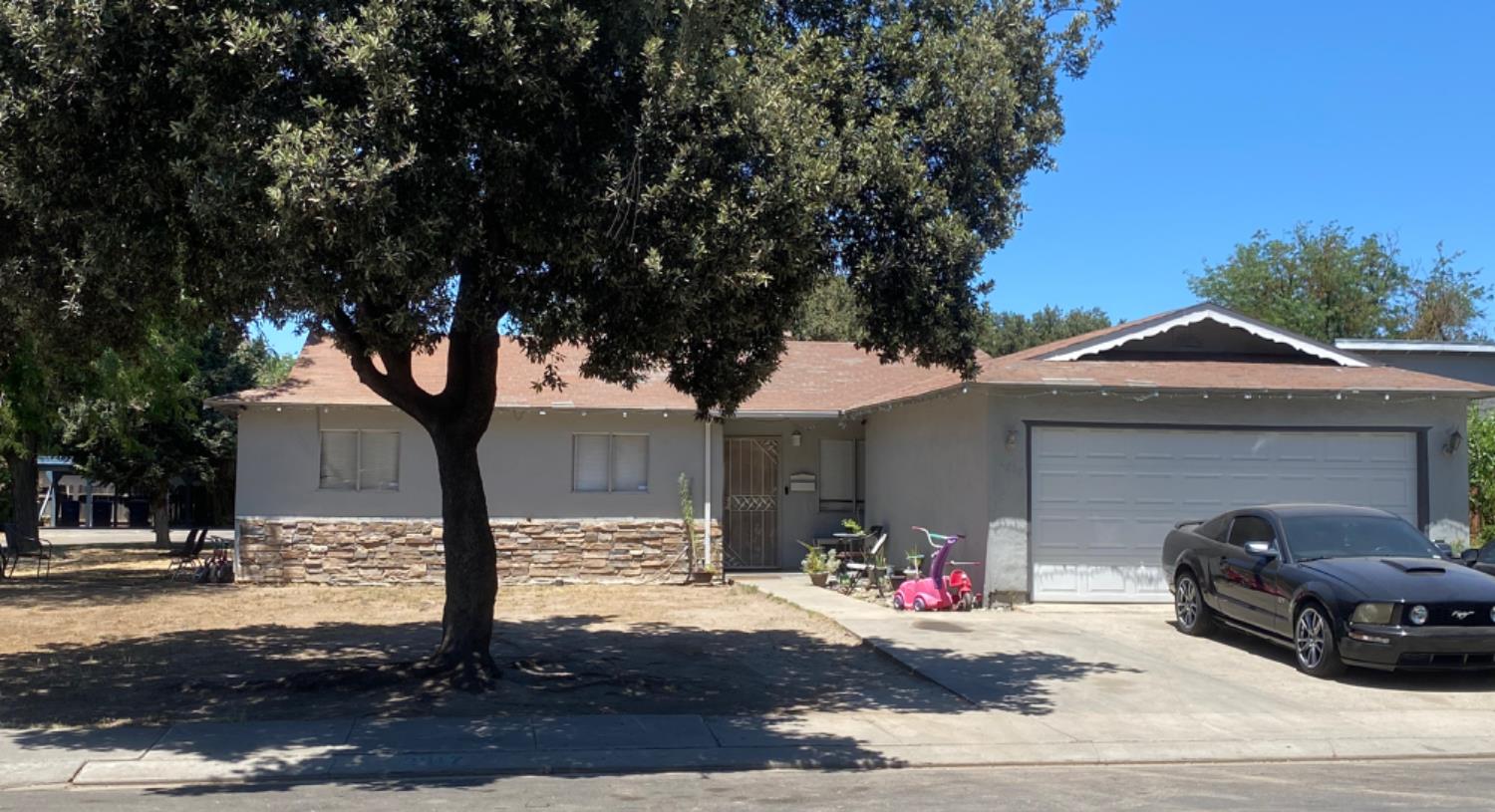 2317 Jeanine Dr, Modesto, CA 95355