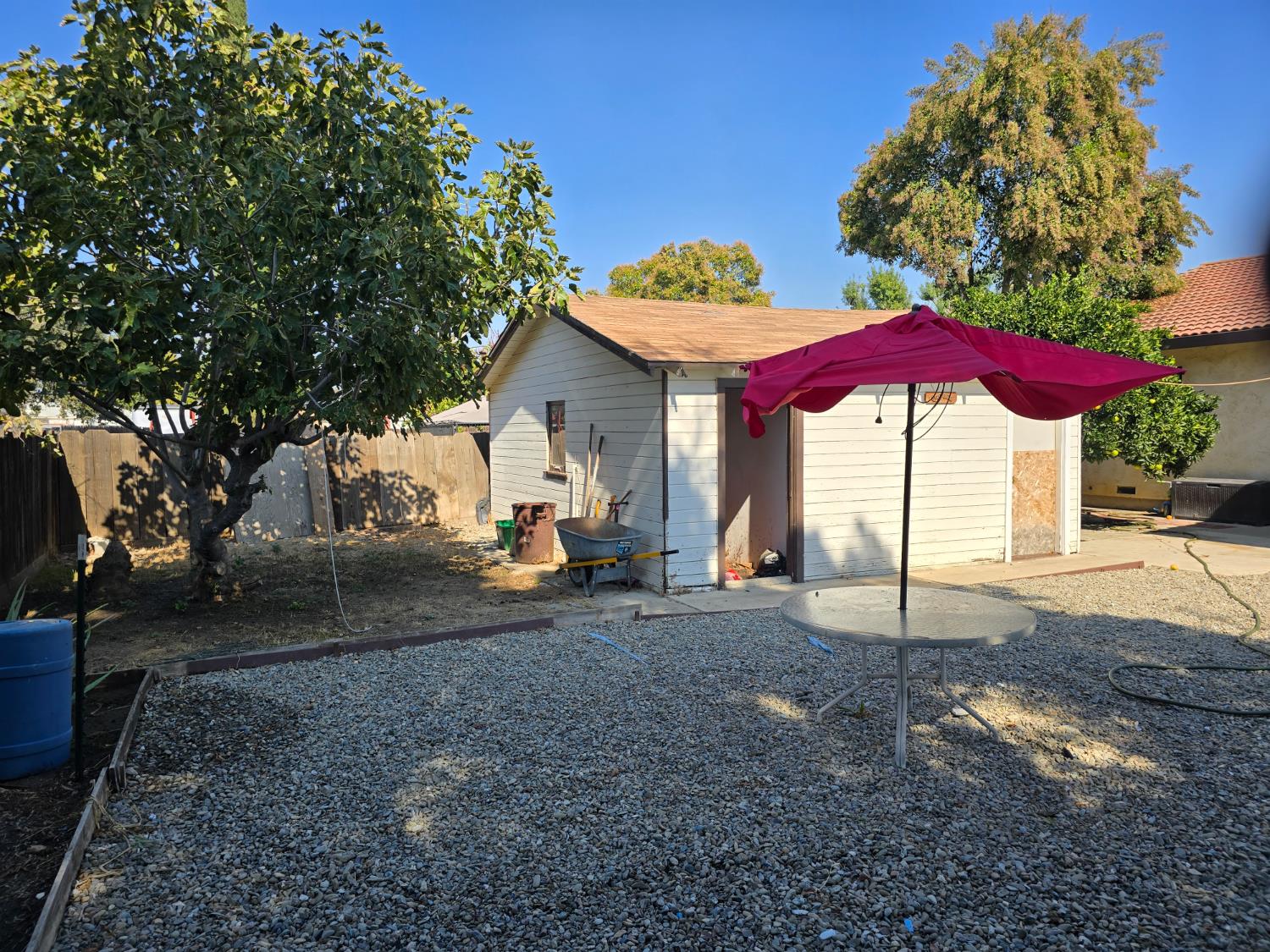 649 Sycamore Ave, Gustine, CA 95322