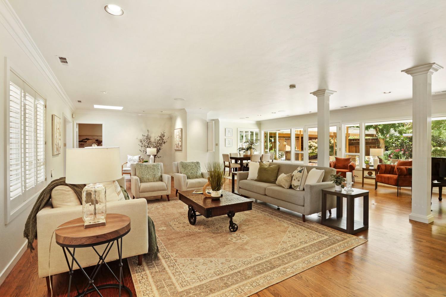 1330 Magnolia Ave, Modesto, CA 95350