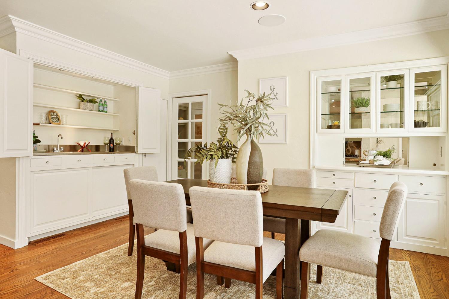 1330 Magnolia Ave, Modesto, CA 95350