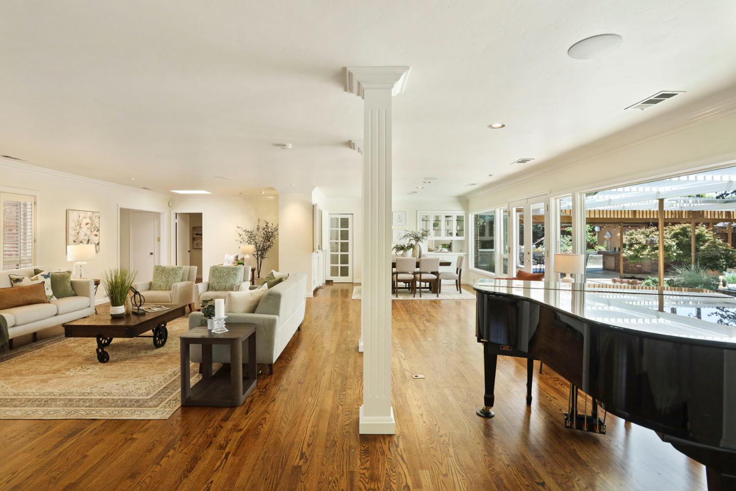 1330 Magnolia Ave, Modesto, CA 95350