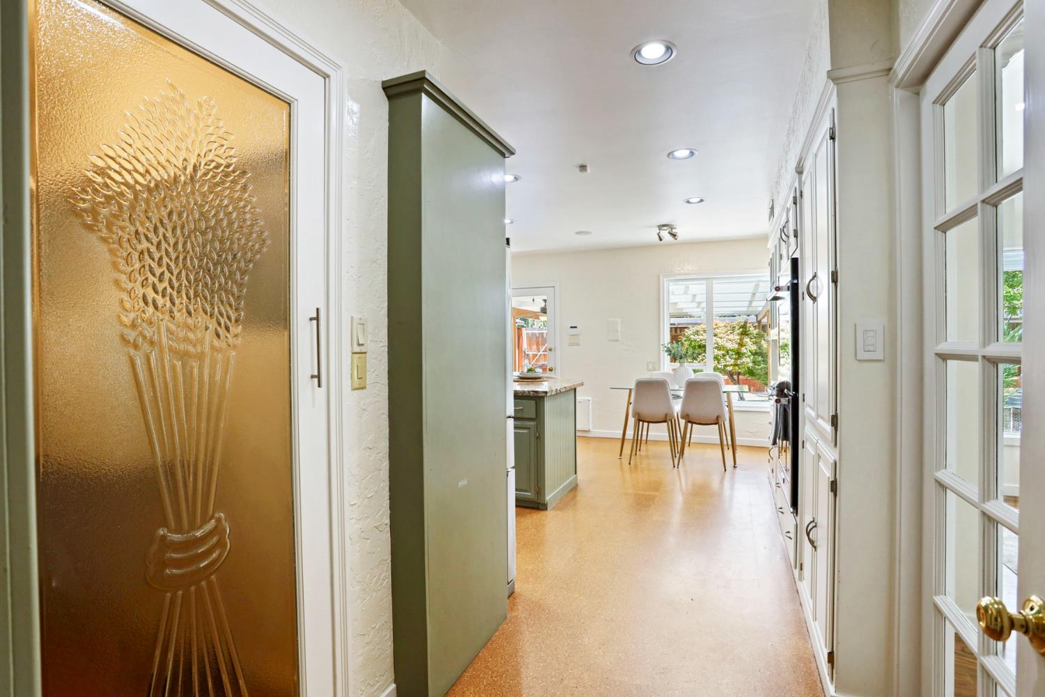 1330 Magnolia Ave, Modesto, CA 95350