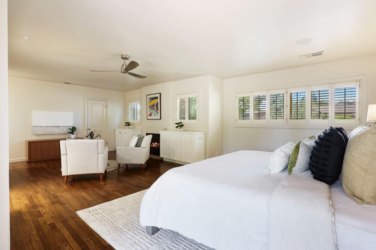 1330 Magnolia Ave, Modesto, CA 95350