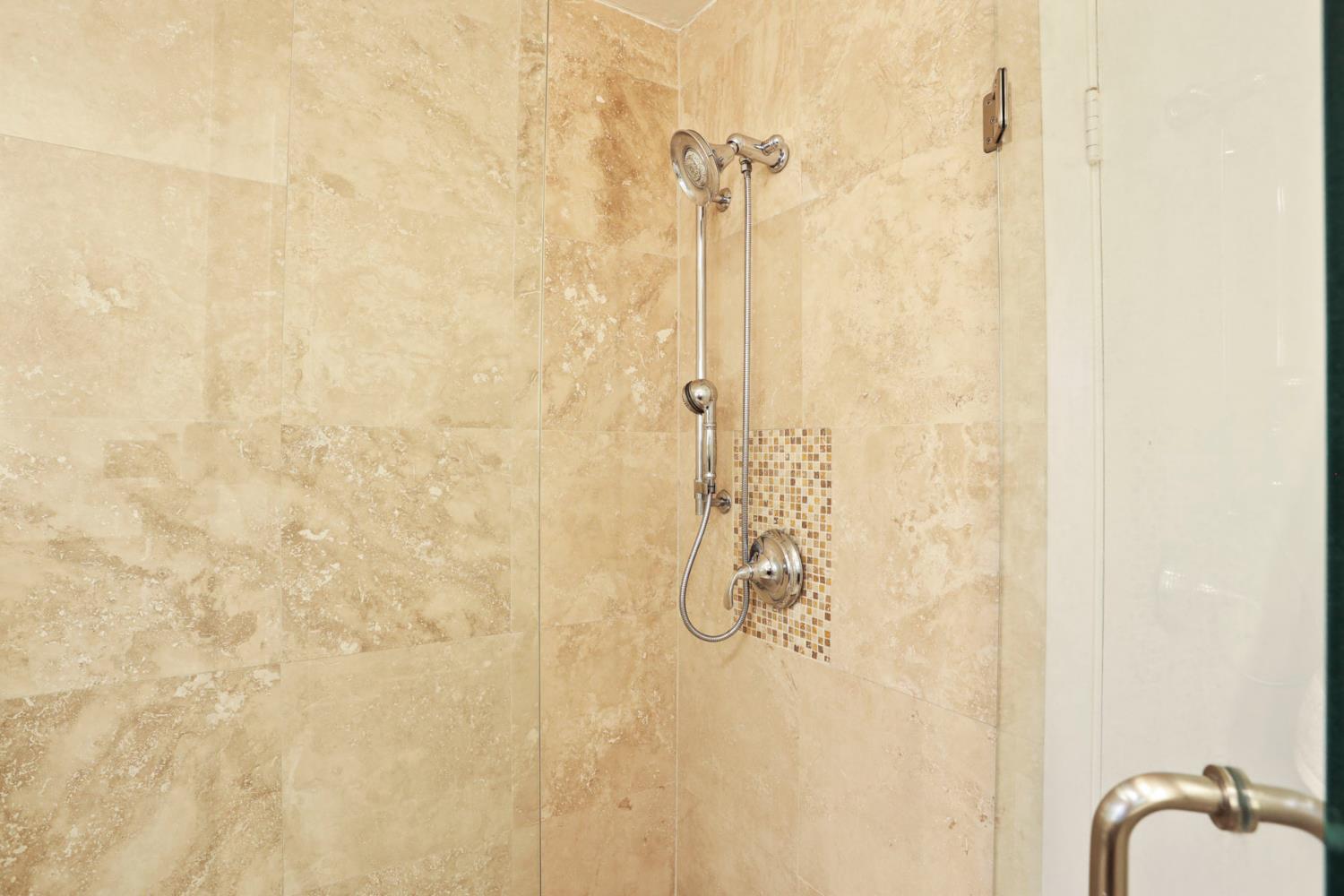 1330 Magnolia Ave, Modesto, CA 95350