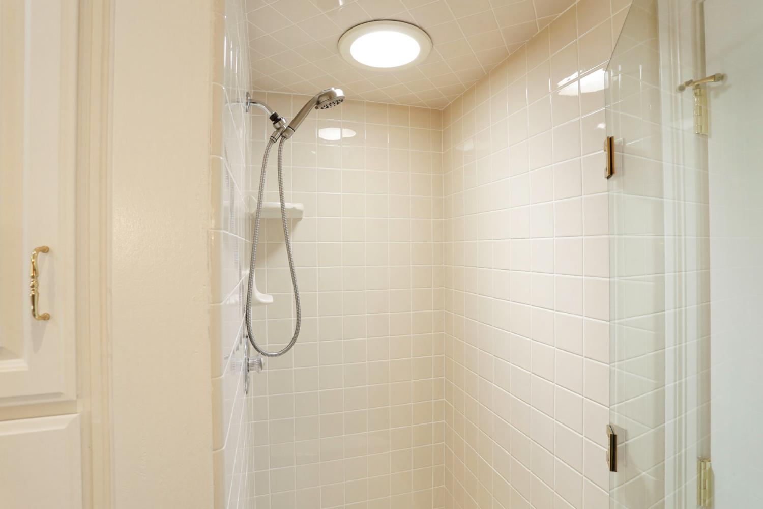 1330 Magnolia Ave, Modesto, CA 95350