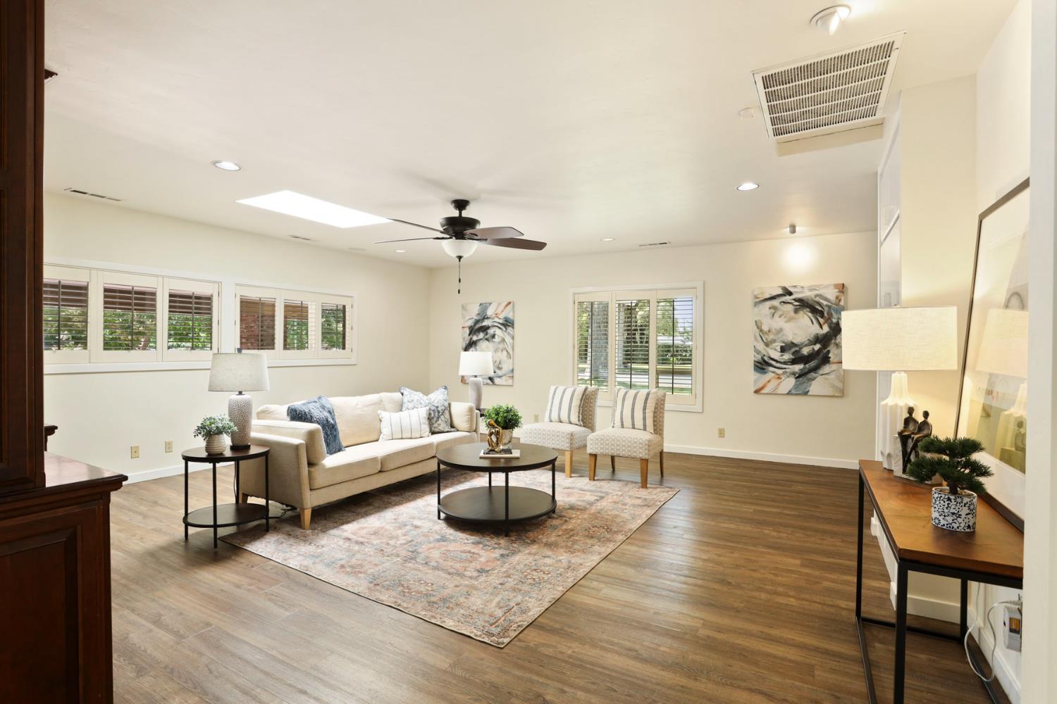 1330 Magnolia Ave, Modesto, CA 95350