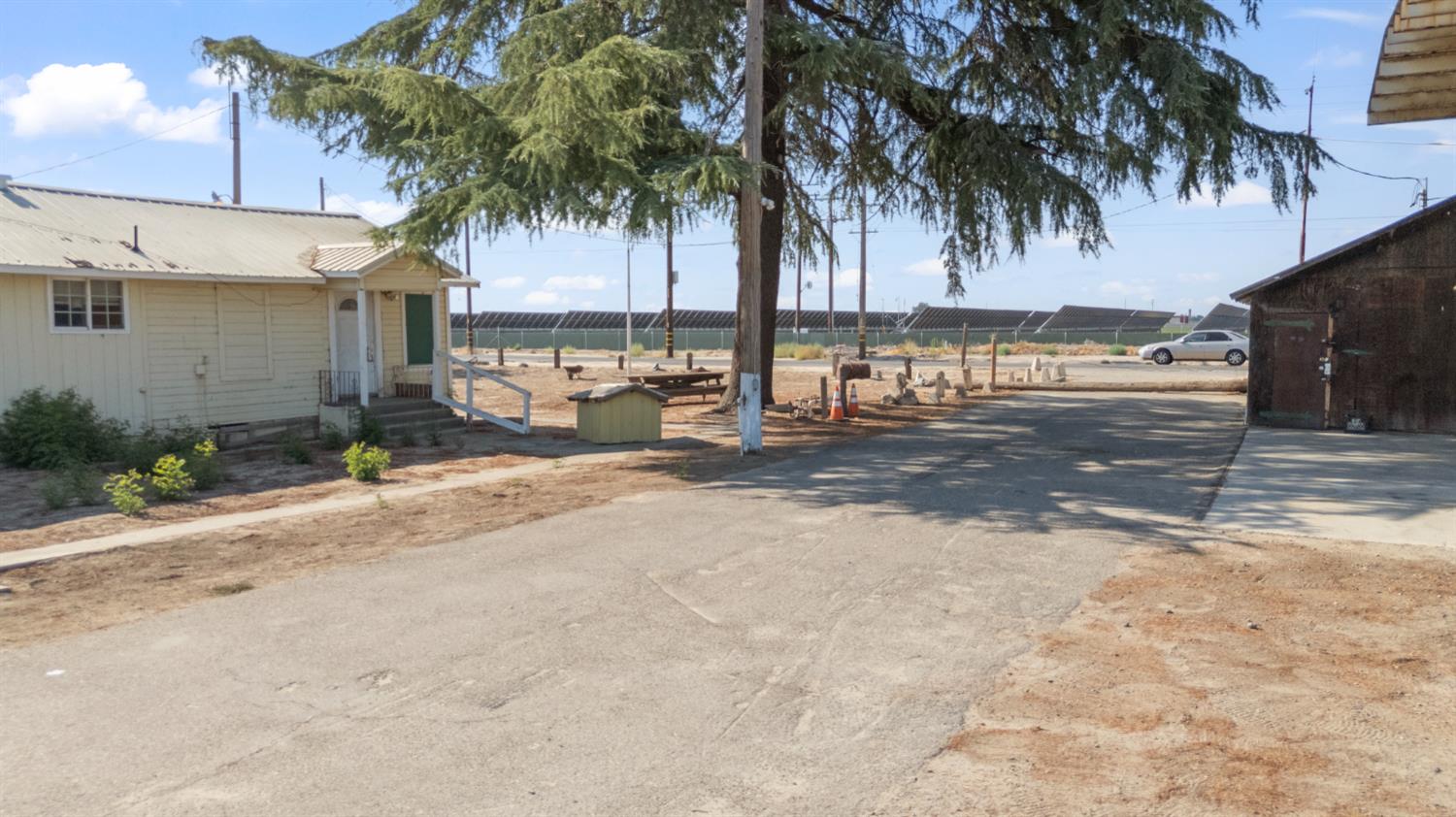 12737 Westside, Livingston, CA 95334