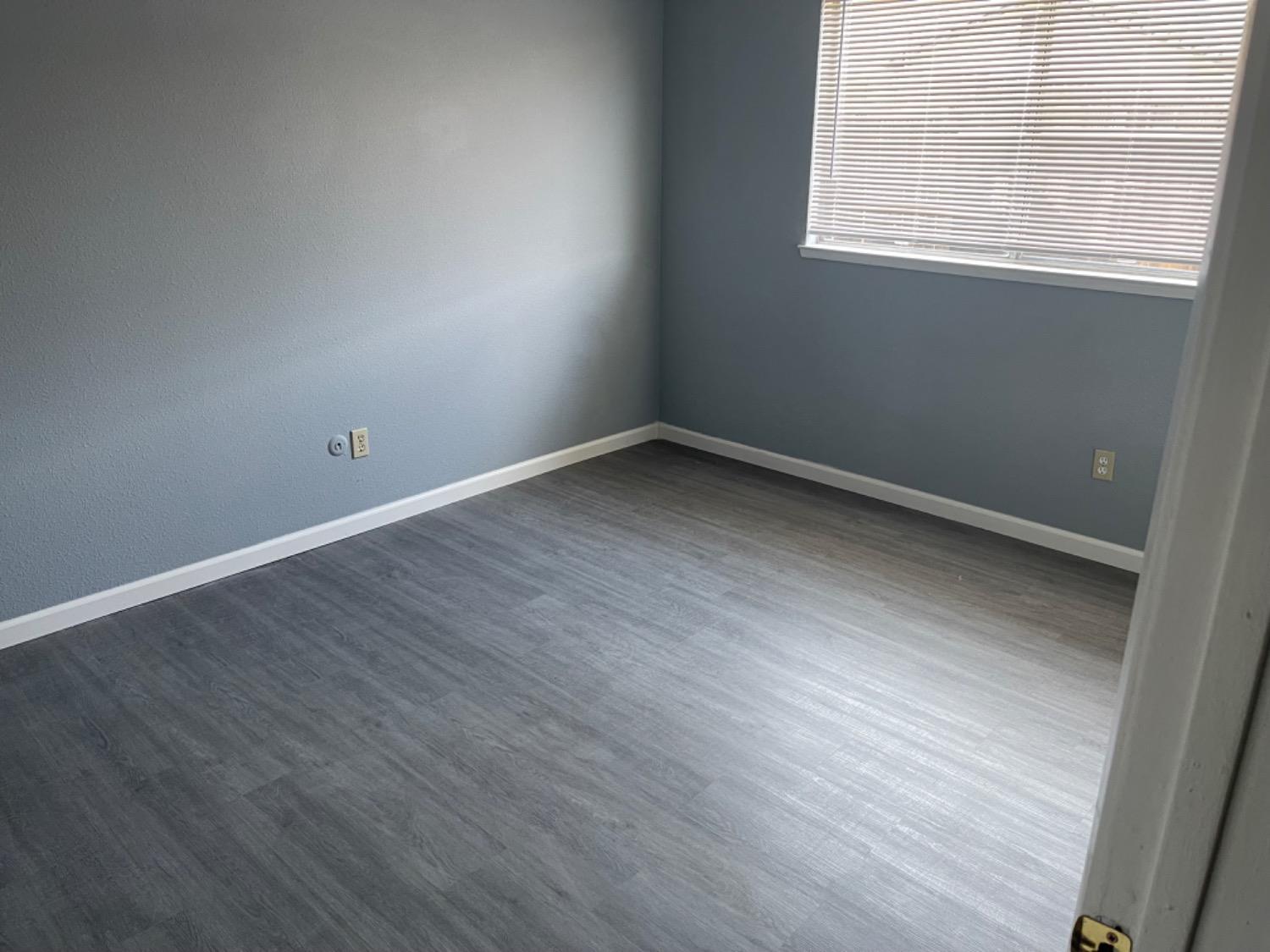 1647 1649 Moffett Rd, Ceres, CA 95307