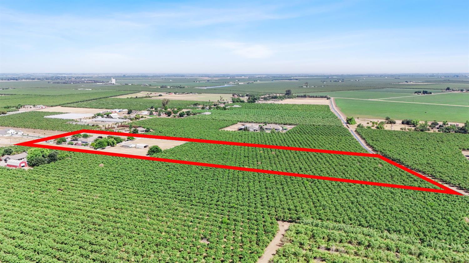 18413 Sycamore Ave, Patterson, CA 95363