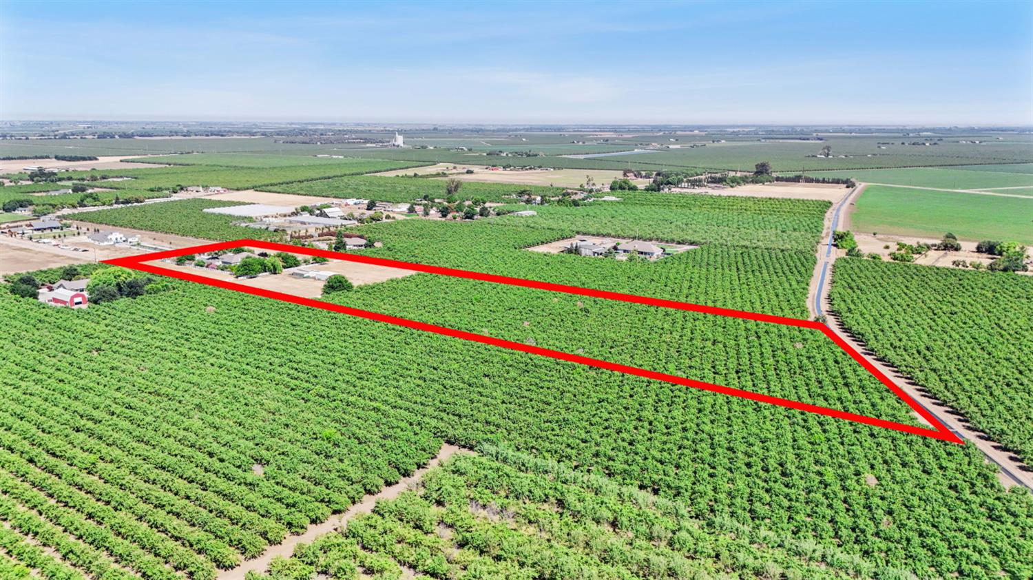 18413 Sycamore Ave, Patterson, CA 95363