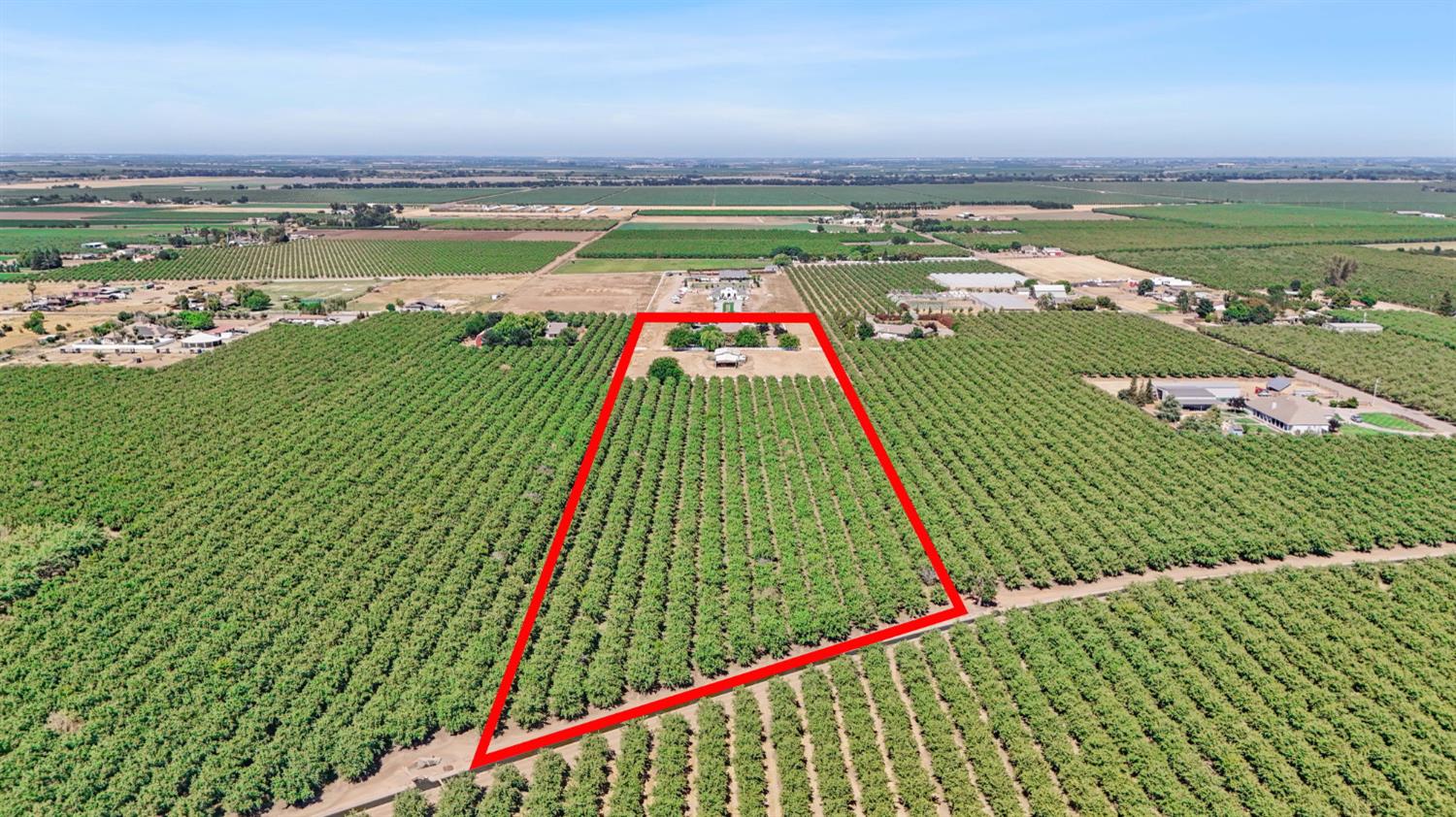 18413 Sycamore Ave, Patterson, CA 95363