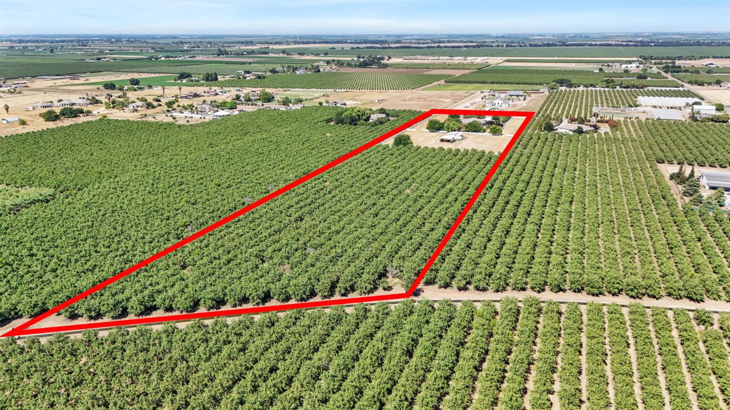 18413 Sycamore Ave, Patterson, CA 95363