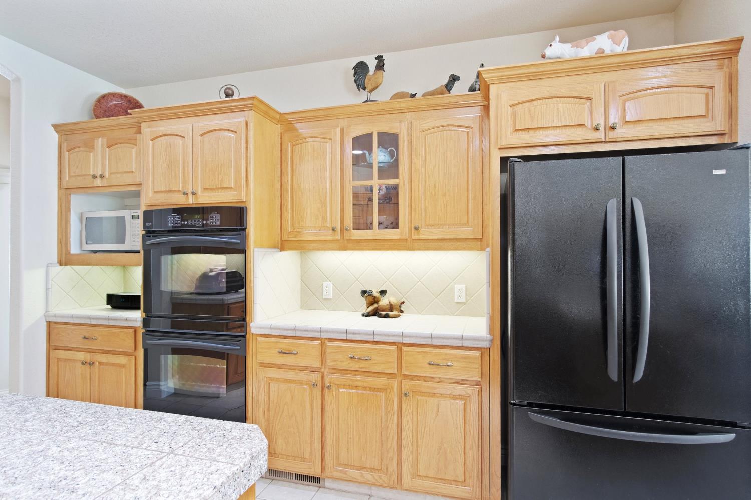 18413 Sycamore Ave, Patterson, CA 95363