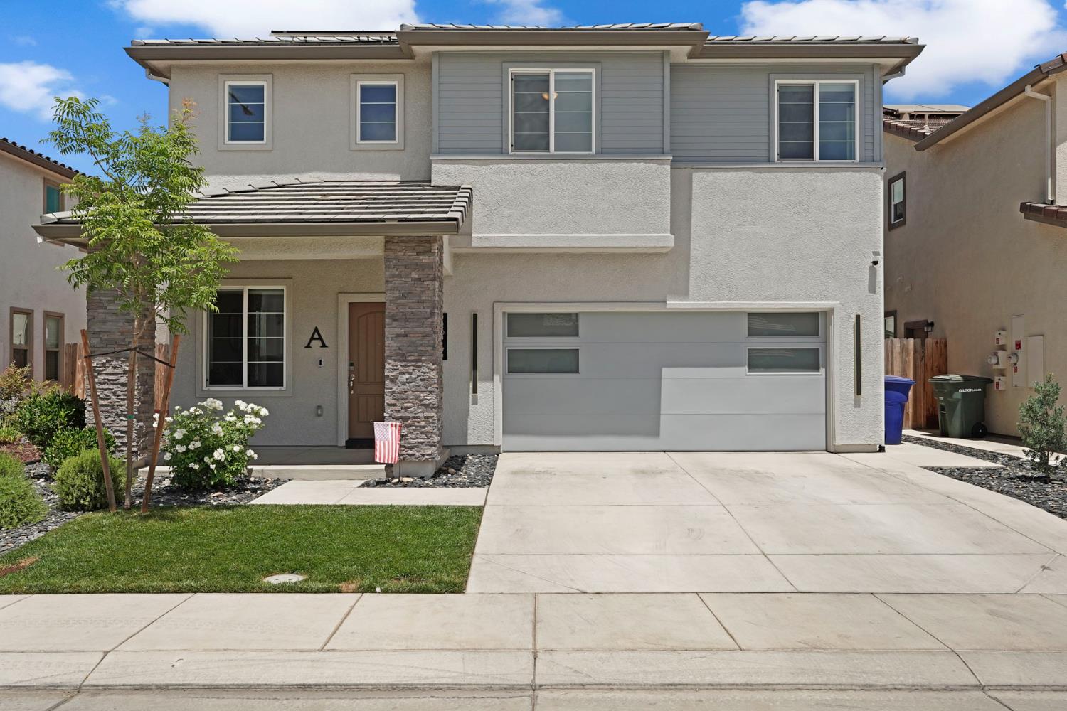 1517 Luminous St, Modesto, CA 95356