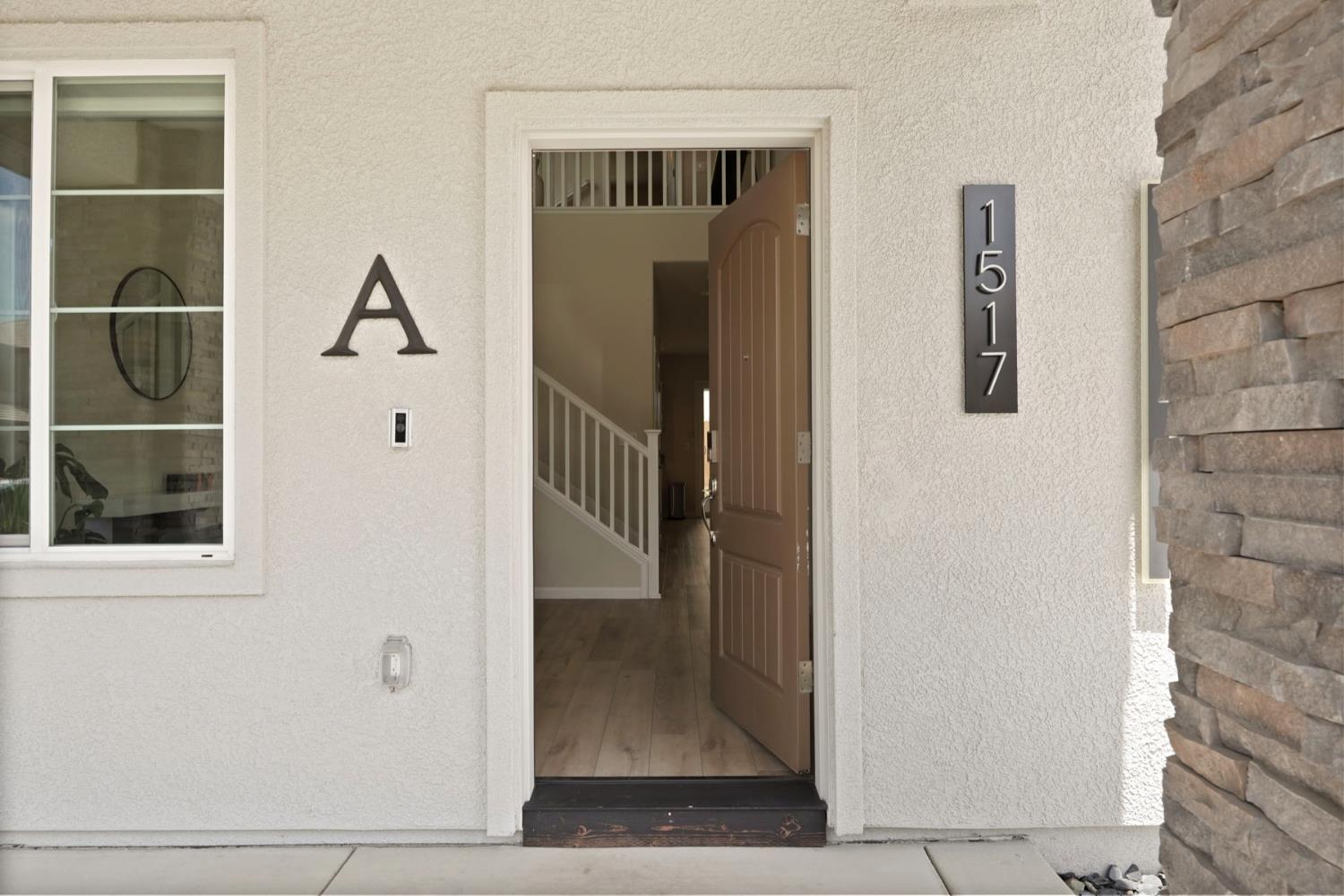 1517 Luminous St, Modesto, CA 95356