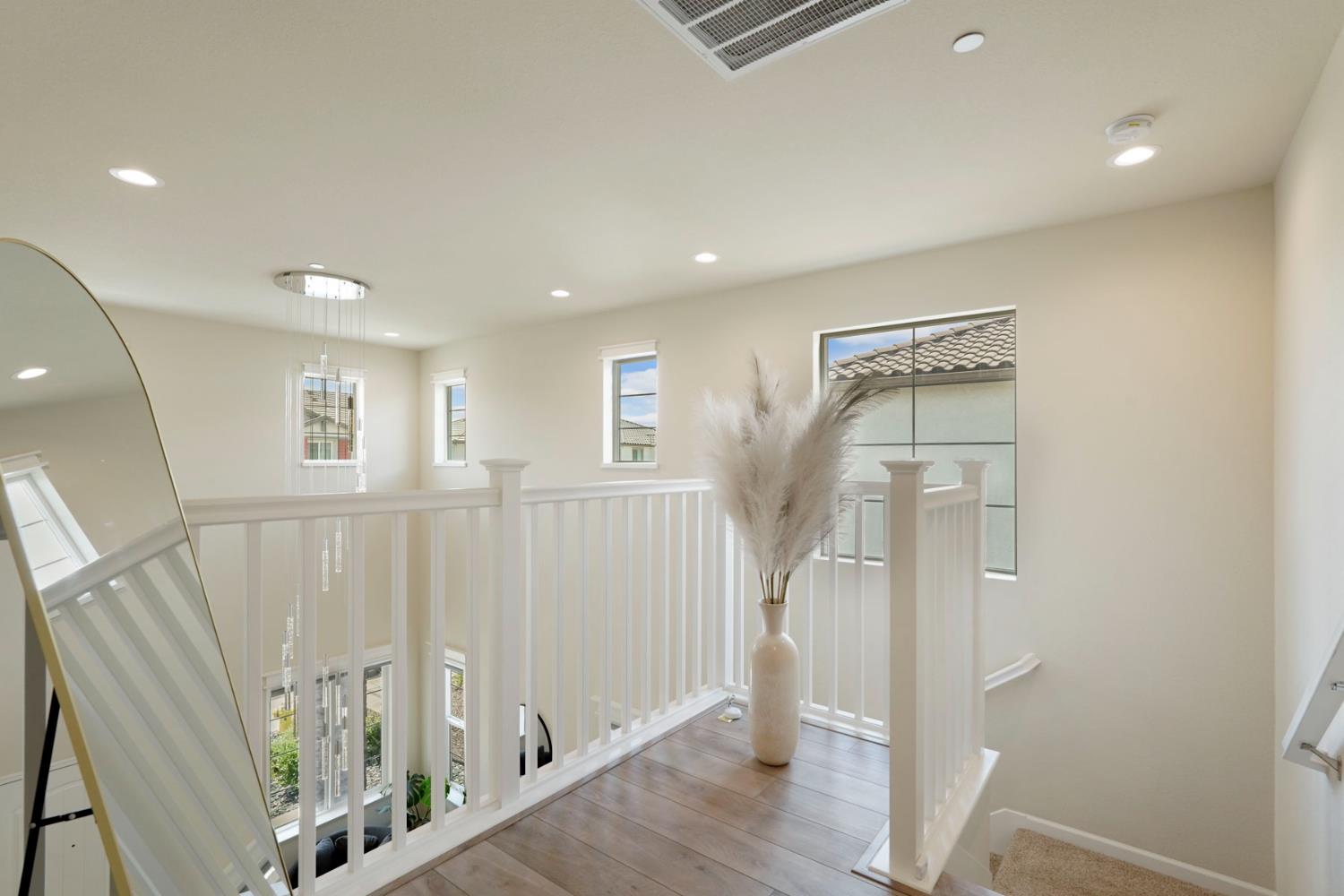 1517 Luminous St, Modesto, CA 95356