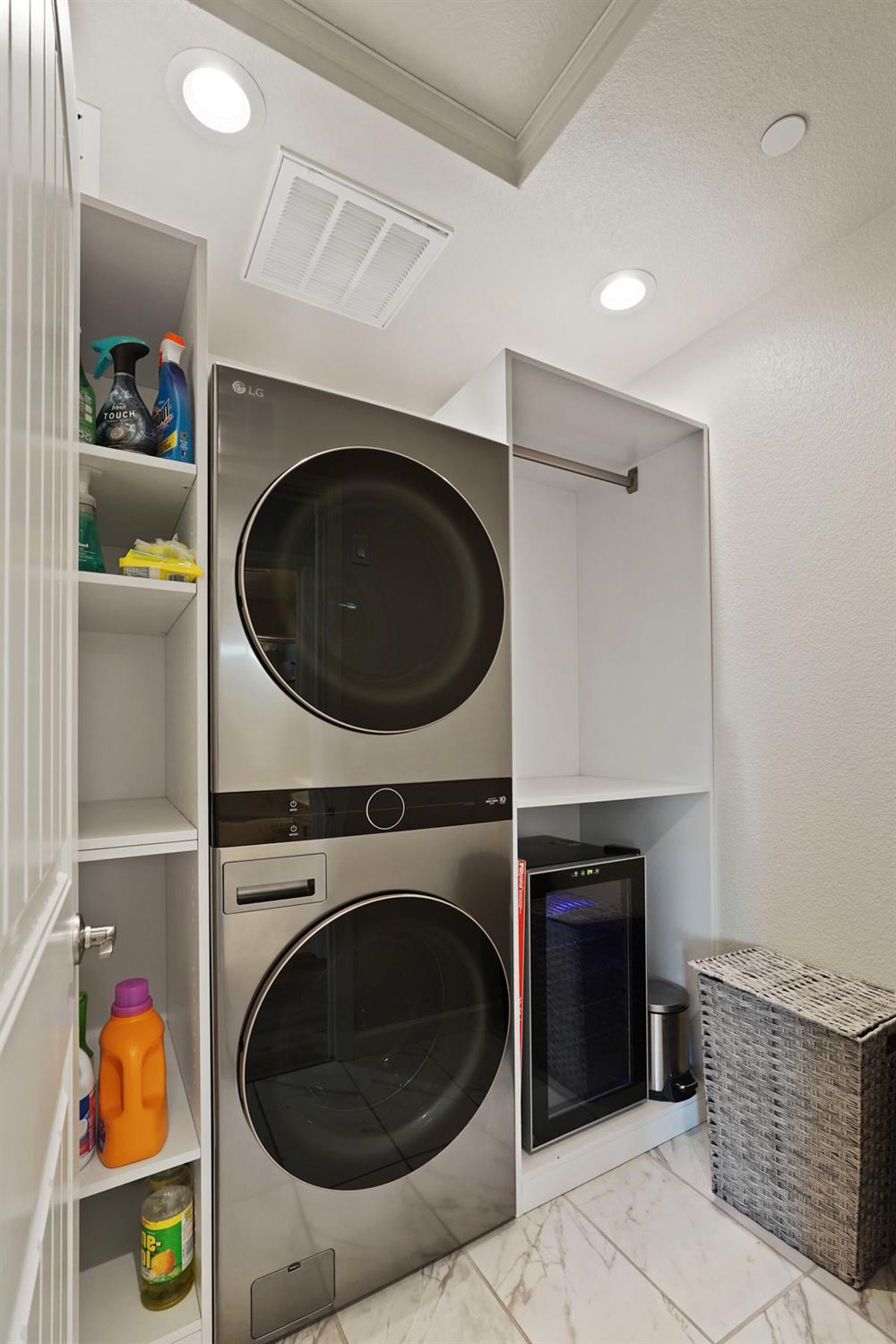 1517 Luminous St, Modesto, CA 95356