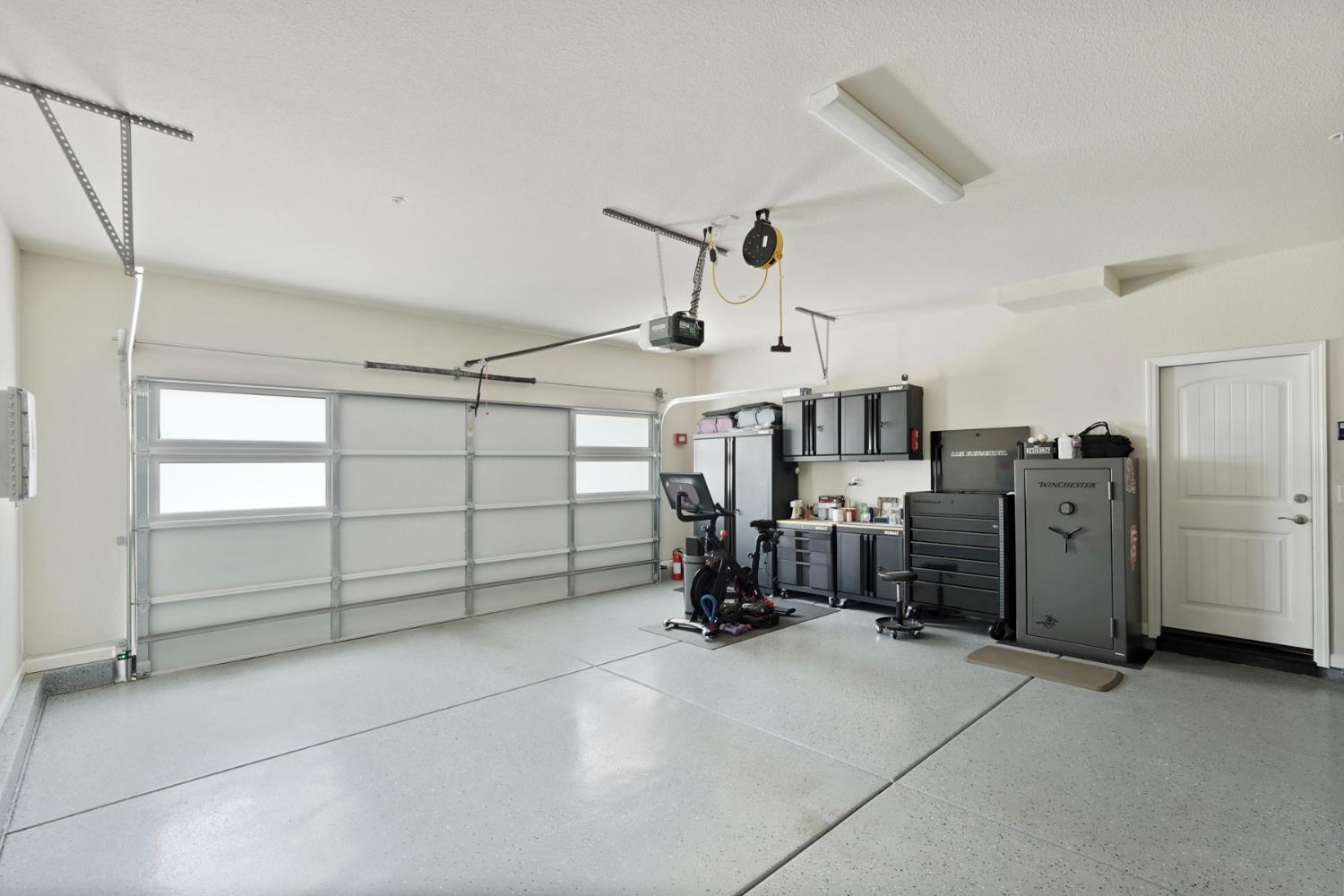 1517 Luminous St, Modesto, CA 95356