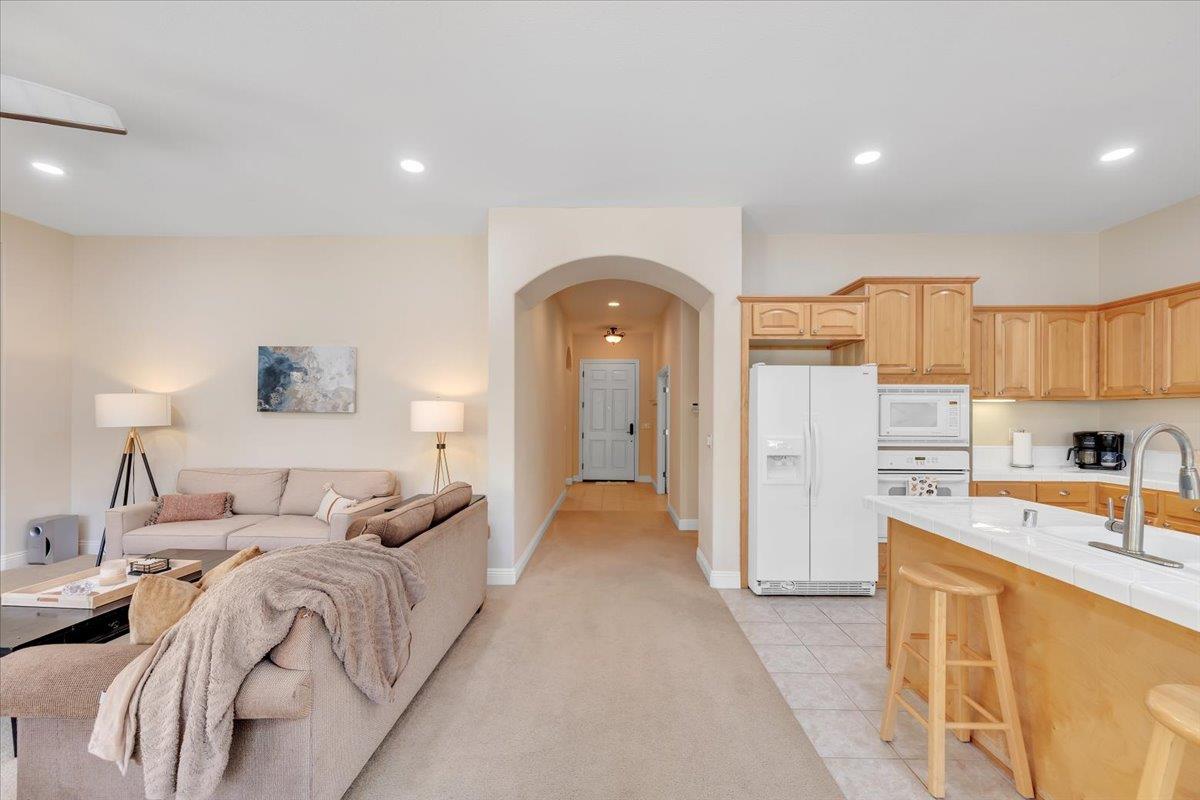 299 Calypso Beach Dr #B, Copperopolis, CA 95228