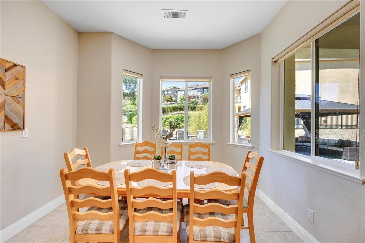 299 Calypso Beach Dr #B, Copperopolis, CA 95228