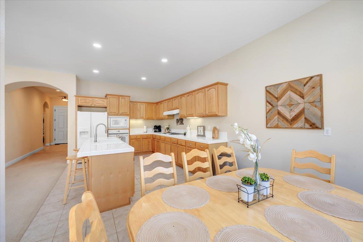 299 Calypso Beach Dr #B, Copperopolis, CA 95228