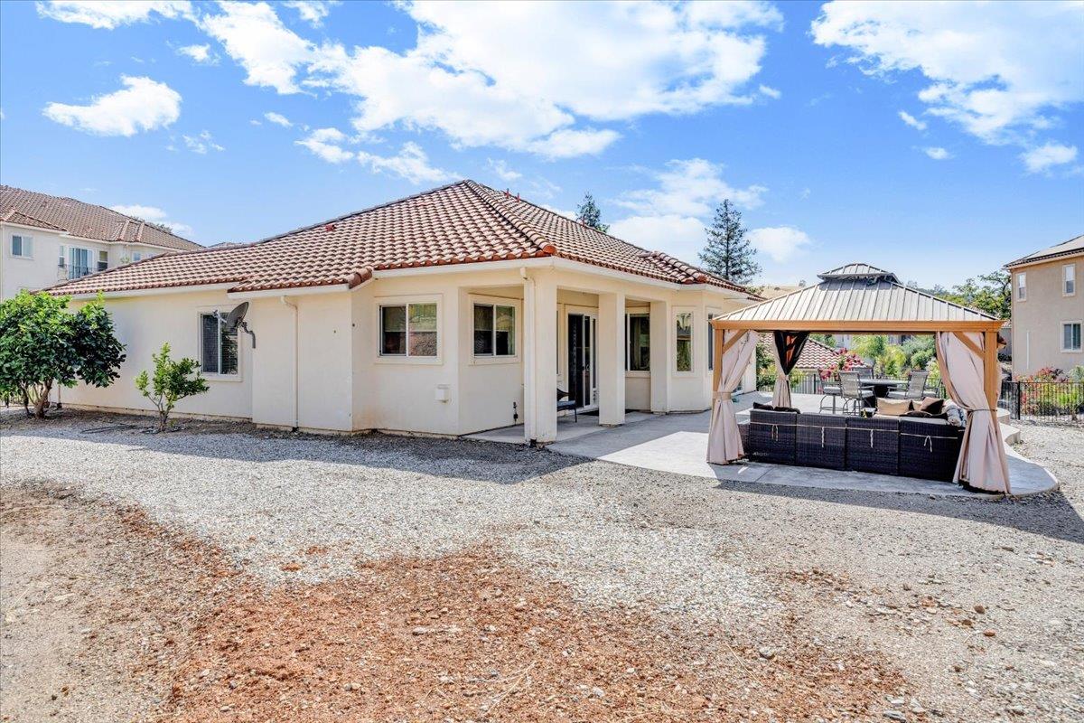 299 Calypso Beach Dr #B, Copperopolis, CA 95228