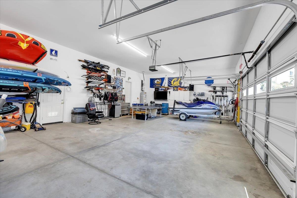 299 Calypso Beach Dr #B, Copperopolis, CA 95228