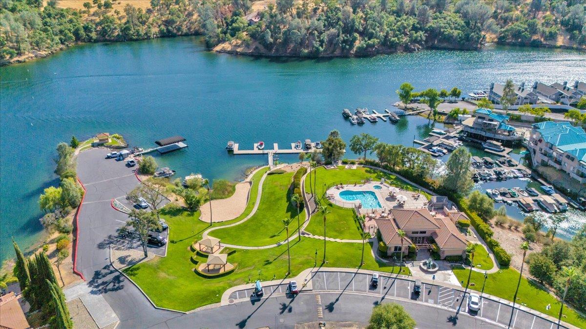 299 Calypso Beach Dr #B, Copperopolis, CA 95228