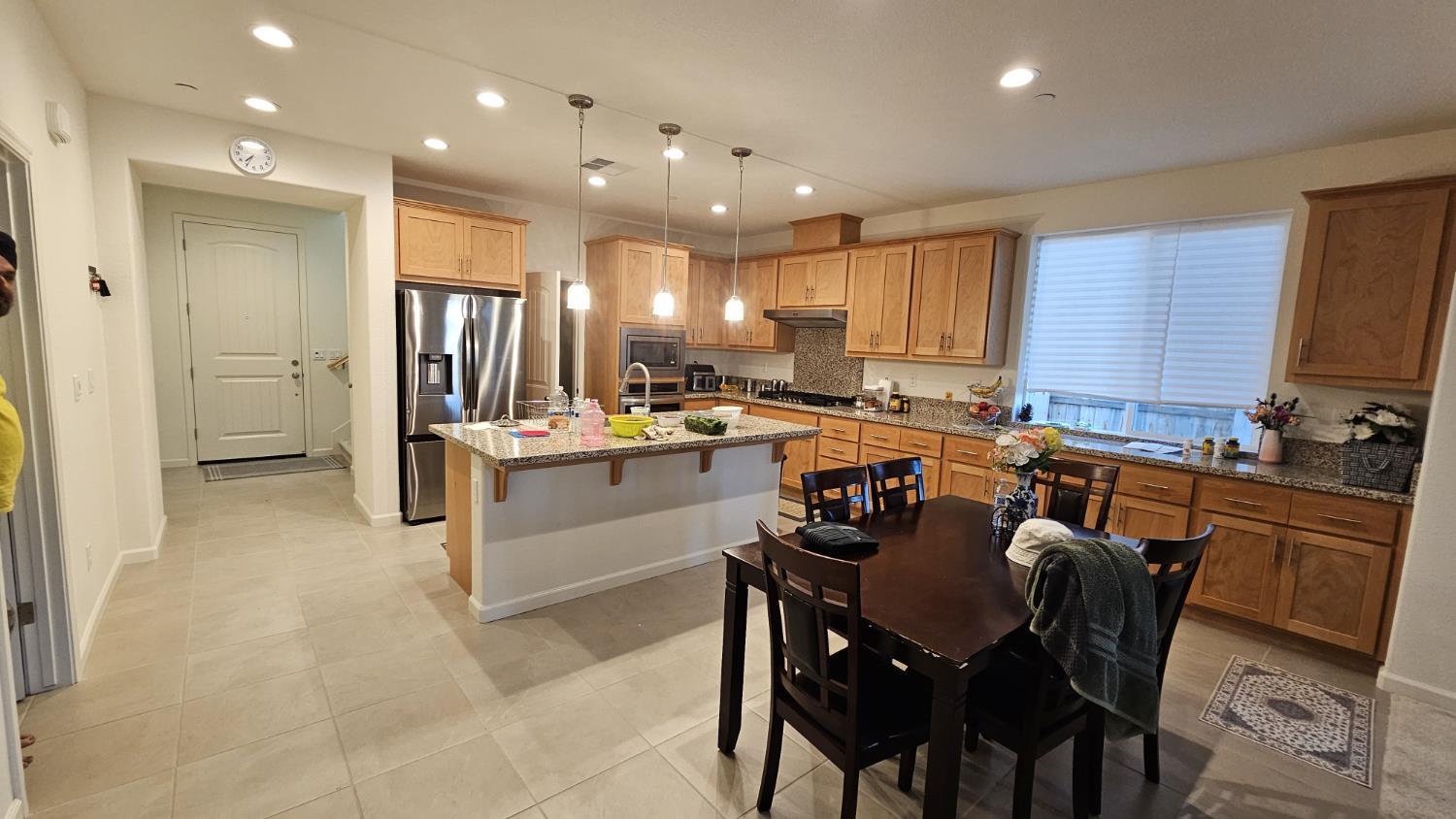 1266 Veteran St, Manteca, CA 95337