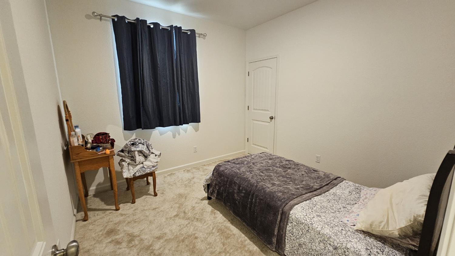 1266 Veteran St, Manteca, CA 95337