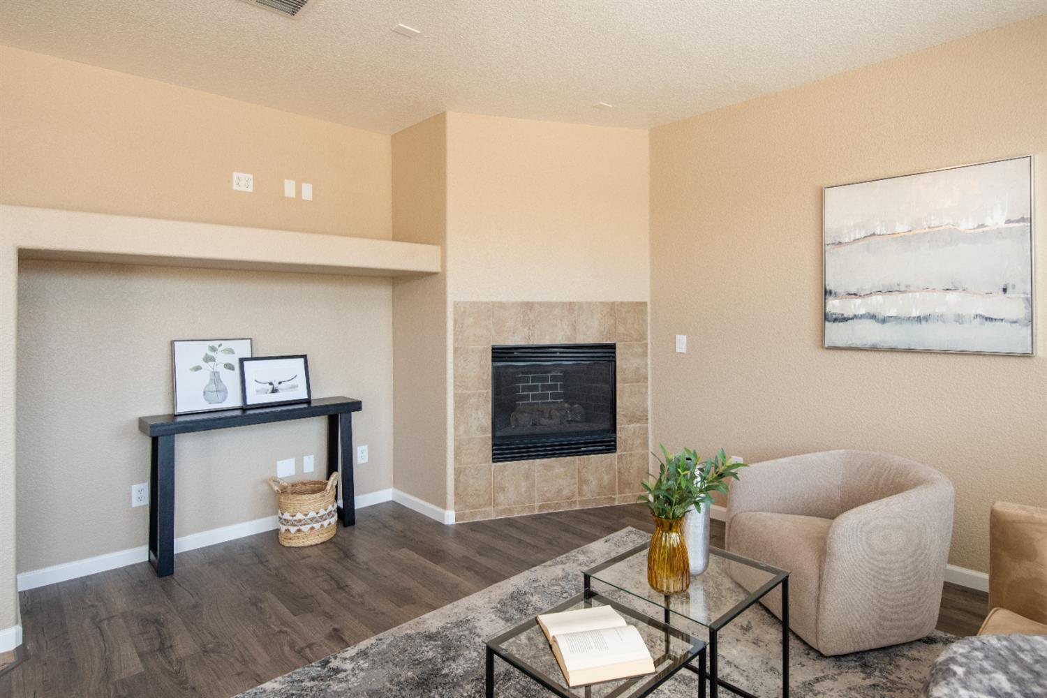 1992 Valenzuela Ct, Manteca, CA 95336