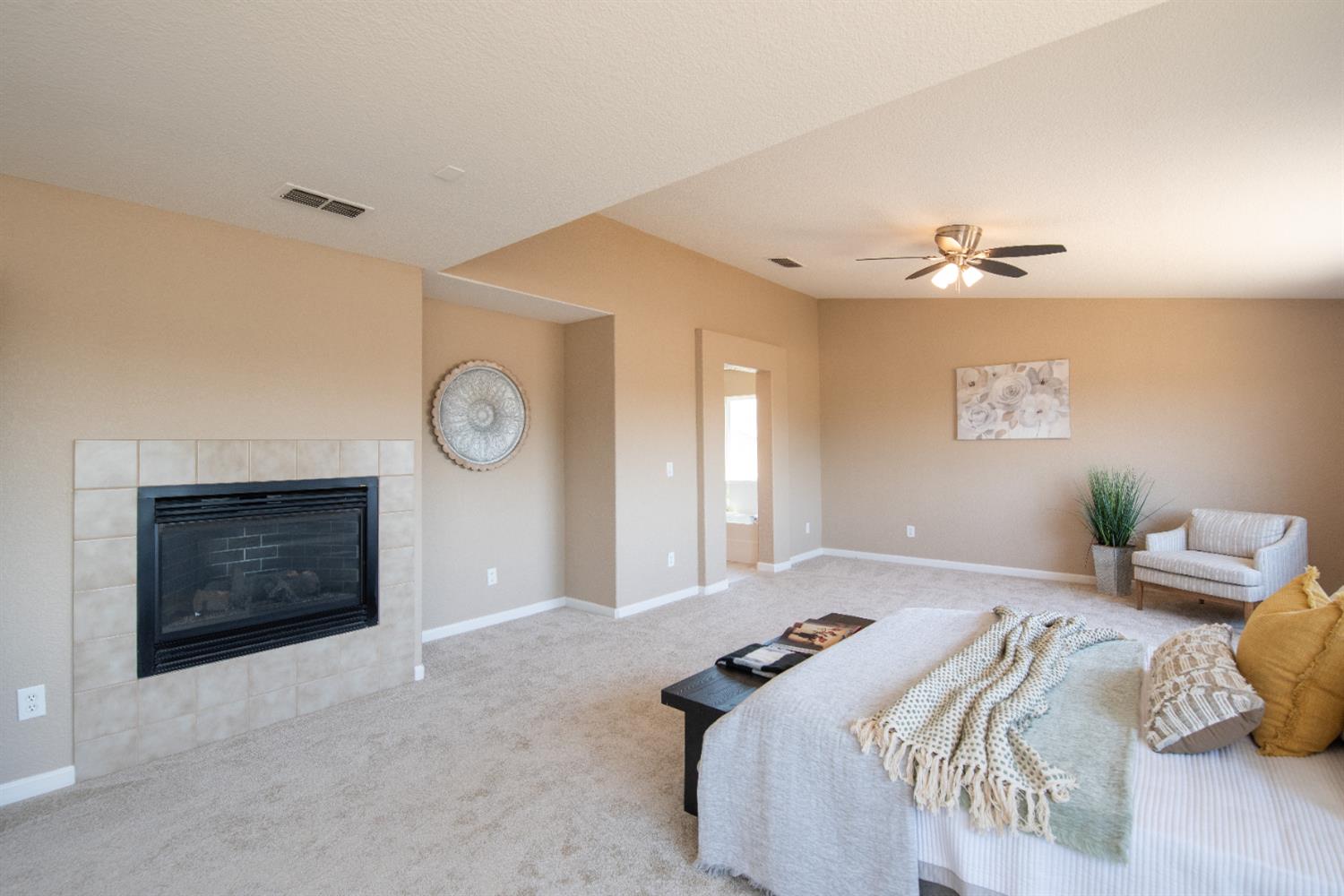 1992 Valenzuela Ct, Manteca, CA 95336