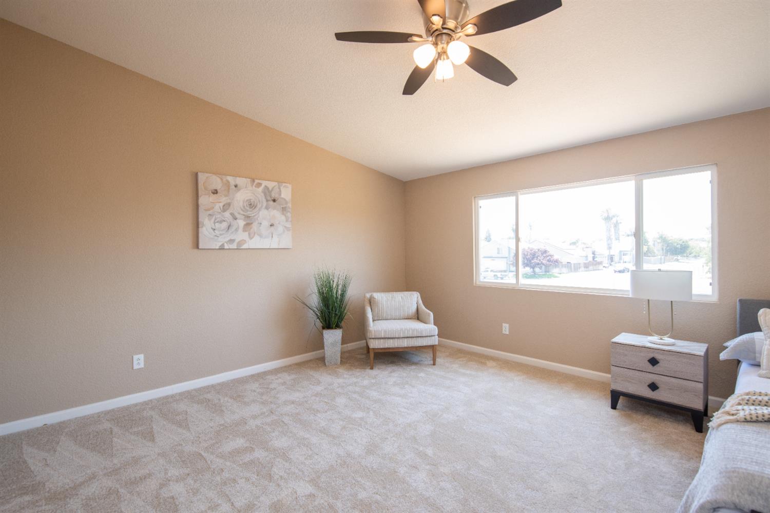 1992 Valenzuela Ct, Manteca, CA 95336