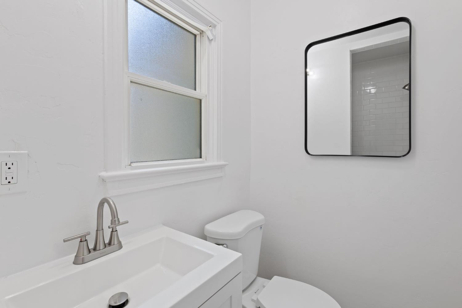 365 E Main St, Merced, CA 95340