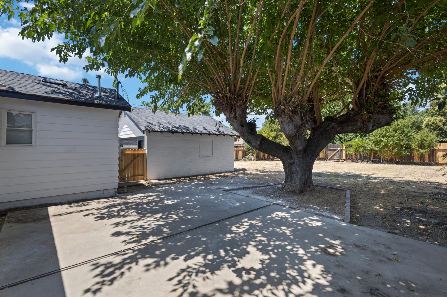 365 E Main St, Merced, CA 95340