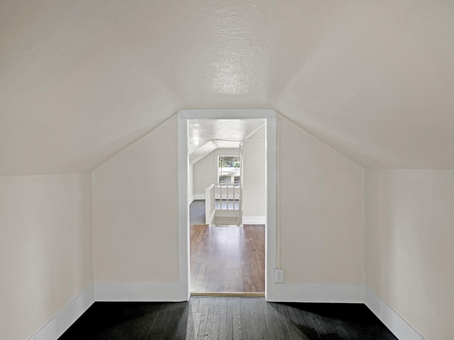 613 615 14th St, Modesto, CA 95354