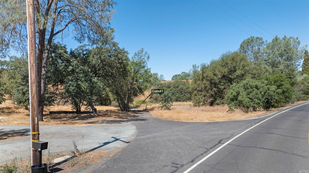 111 Reeds Turnpike, Copperopolis, CA 95228