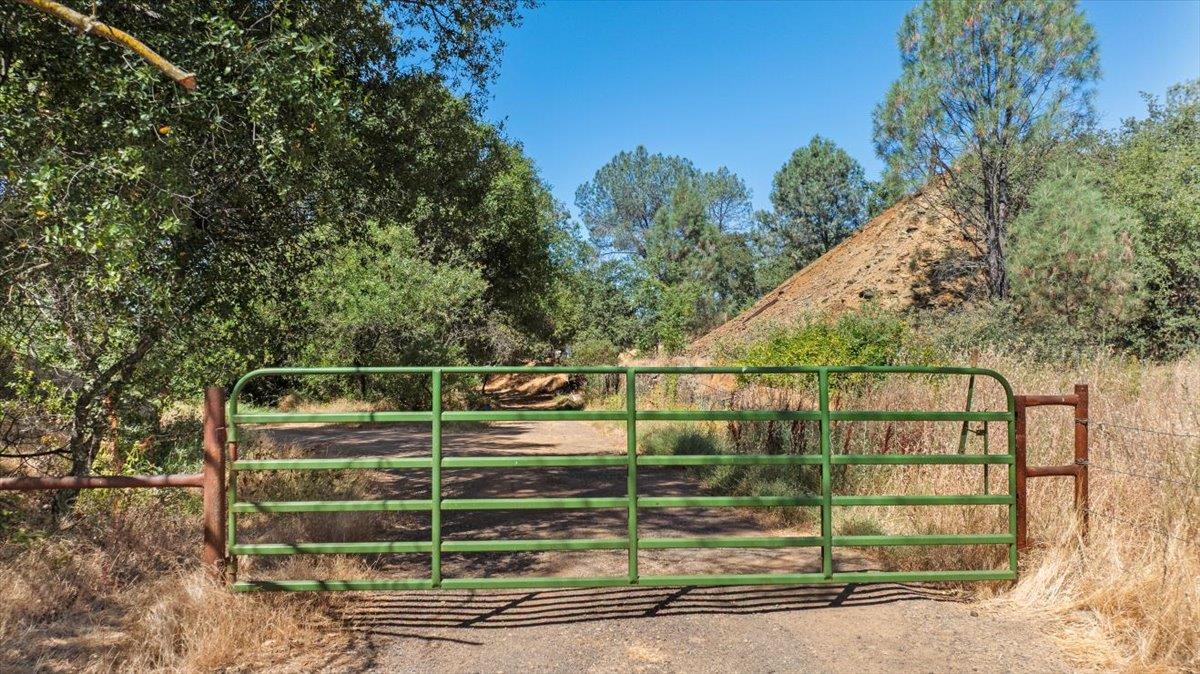 111 Reeds Turnpike, Copperopolis, CA 95228