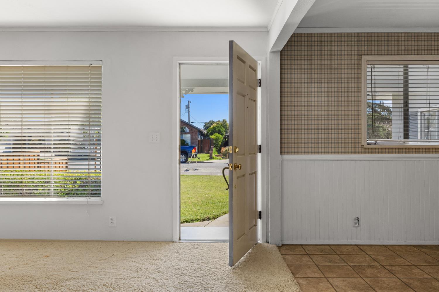 741 Real Ave, Newman, CA 95360